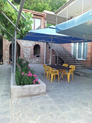 Фотографии Гостевой дом Tsminda Giorgi Apartment г. Сигнахи (Грузия) №5 Фото Гостевой дом Tsminda Giorgi Apartment г. Сигнахи 5