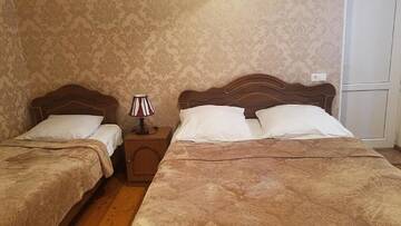 Фото номера Двухместный номер Делюкс с 1 кроватью и ванной Гостевой дом Guest House Maria г. Сигнахи 6