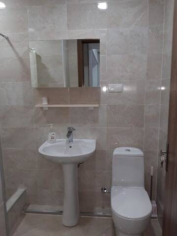 Фото номера Роскошный трехместный номер Гостевой дом Guesthouse Fatima г. Сигнахи 5