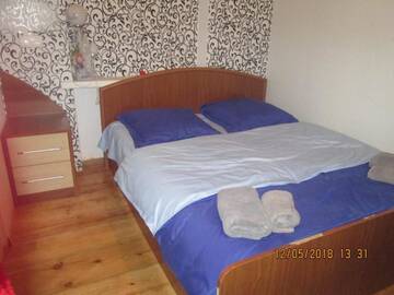 Фото номера Небольшой двухместный номер с 1 кроватью Гостевой дом Cherqe Guest House г. Сигнахи 3