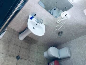 Фото номера Номер с кроватью размера «queen-size» Гостевой дом Zurabashvili Guest House г. Сигнахи 22