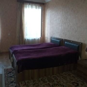 Фото номера Четырехместный номер с ванной комнатой Гостевой дом Tsminda Giorgi Apartment г. Сигнахи 5