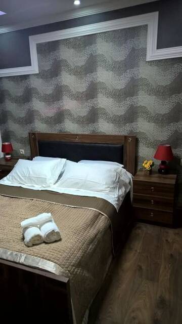 Фото номера Двухместный номер Делюкс с 1 кроватью и душем Гостевой дом Shios Guest House г. Сигнахи 4