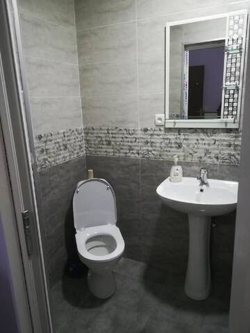 Фото номера Двухместный номер Делюкс с 1 кроватью и ванной Гостевой дом Guest House Irma г. Сигнахи 4