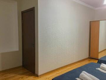 Фото номера Cемейный номер с собственной ванной комнатой Гостевой дом Guest House Maradona г. Сигнахи 5