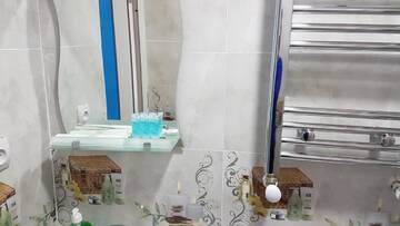 Фото номера Семейный номер с ванной комнатой Гостевой дом Guest house Jangulashvili г. Сигнахи 6