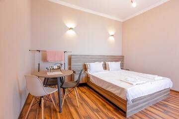 Фото номера Стандартный двухместный номер с 1 кроватью Мини-отель 4 Rooms Boutique Hotel г. Сигнахи 4