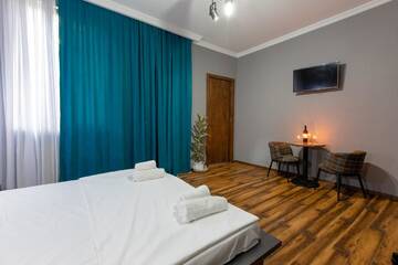 Фото номера Номер-студио Мини-отель 4 Rooms Boutique Hotel г. Сигнахи 4